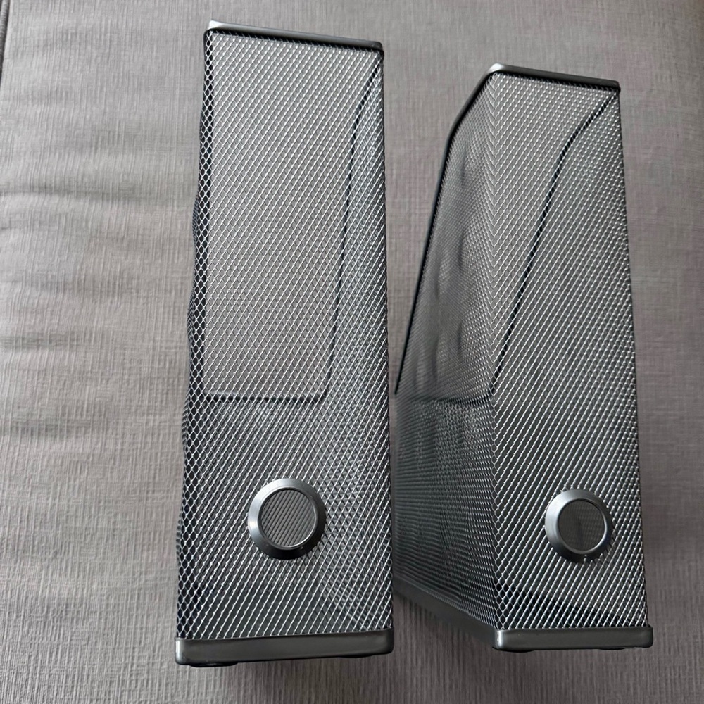 IKEA steel magazine file set of 2 - Picture 3 of 5